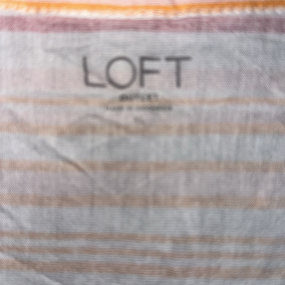 NWT Loft tank - Picture 2 of 2